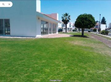 Casa de 3 habitaciones, Apaseo el Grande · Casa en Venta Remate en Fuentes del Conquistador Fraccionamiento Fuentes de La Laja, Gto.