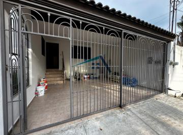 Casa de 3 habitaciones, Monterrey · Casa en Venta en Brisas en Monterrey, Nuevo León
