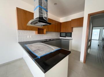 Departamento · 90m² · 2 Recámaras · 1 Estacionamiento · Departamento con Vista Al Centro en Playa Sur Mazatlan