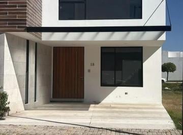 1 · Casa en Venta Lomas de Angelopolis Puebla Parque Baja California Recamara Abajo con 4 Recamaras