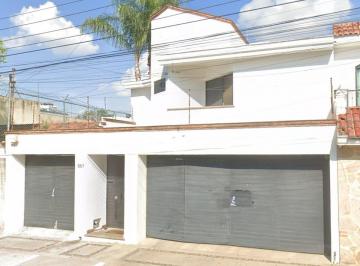 Casa de 3 habitaciones, Zapopan · Casa en Venta en Jardines de Guadalupe, Zapopan Jalisco.
