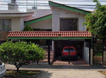 Casa de 4 habitaciones, Guadalajara · Casa en Venta en Jardines de La Cruz, Guadalajara Jalisco.