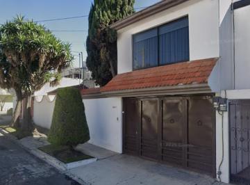 Casa de 3 habitaciones, Puebla · Venta de Casa en Col Plazas Amalucan, Puebla, Puebla.