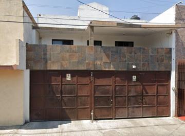 Casa de 4 habitaciones, Guadalajara · Casa en Venta en Aldama Tetlan, Guadalajara Jalisco