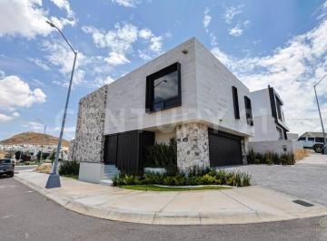 Casa · 270m² · 3 Recámaras · 4 Estacionamientos · Casa en Venta en Fracc Harana Chihuahua, Chih.
