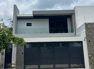 Casa de 3 habitaciones, Colima · Casa en Venta Alto Lujo Residencial Zona Norte de Colima Colima, Alberca y Sauna en Romanza