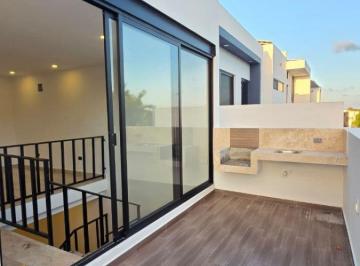 Casa de 5 habitaciones, Benito Juárez · Exclusiva y Amplia Casa de 5 Habitaciones con Alberca en Aqua Residencial