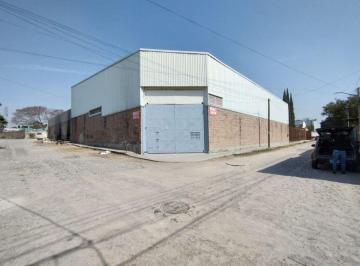 Bodega comercial , San Pedro Tlaquepaque · Bodega en Venta, a Una Cuadra de Carretera a Chapala