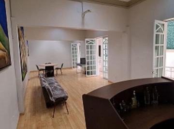 Oficina · 500m² · 10 Recámaras · 4 Estacionamientos · Casa en Renta en Roma Norte con Uso de Suelo Oficinas