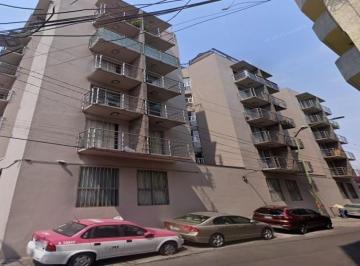 Departamento de 2 habitaciones, Miguel Hidalgo · Oportunidad en Remate Bancario en Reforma Pensil