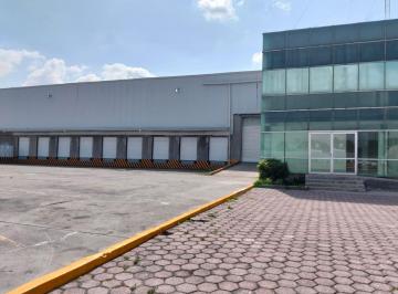 Bodega comercial · 7560m² · 10 Estacionamientos · Bodega en Renta en Central de Abasto. Iztapalapa. Cdmx