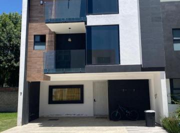Casa de 3 habitaciones, San Andrés Cholula · Casa en Venta en Fraccionamiento Santa Teresa Cholula