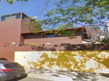 Casa de 3 habitaciones, Miguel Hidalgo · Propiedad en Remate Bancario en Bosques de Las Lomas