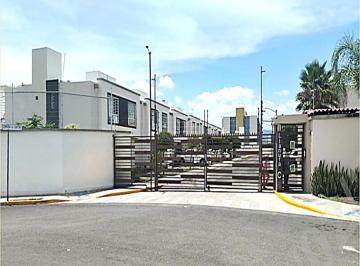 Casa de 2 habitaciones, Querétaro · Casa de Dos Niveles con Superficie de Terreno de 69 m² con 2 Recámaras en Venta en Querétaro