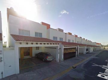 Casa de 4 habitaciones, Pachuca · Casa en Venta en Puerta de Hierro, Pachuca de Soto, Hidalgo Clj
