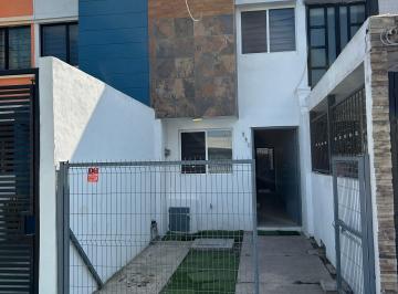 Casa de 2 habitaciones, Zapopan · Excelente Casita Frente Al Kinder 2 Recamaras un Baño Cerca Tianguis del Sol Hospitalito Sur Nuevo