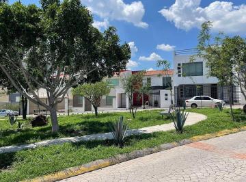 23a895a76262d0163d1eda568984c9714d362214755d62476c813d54c75fef96 · Casa en Venta en Milenio III, Querétaro