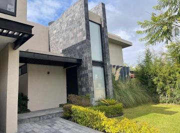 Casa de 3 habitaciones, Querétaro · Casa en Renta en Campanario Frente a Parque, en Zona Privilegiada