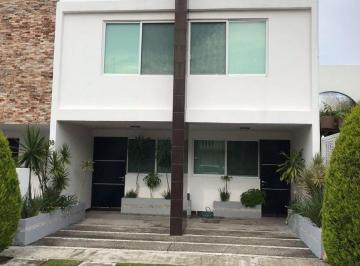 Casa en condominio de 3 habitaciones, Puebla · Casa en Renta, 3 Recamaras Fraccionamiento Lomas del Valle