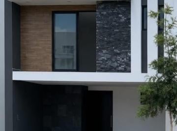 Casa · 205m² · 4 Recámaras · 2 Estacionamientos · Renta de Casa Nueva en La Antigua Cementera 4 Recamaras, Sala de Tv, Roof Garden
