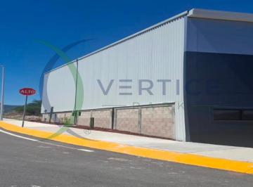 Bodega comercial , Querétaro · Bodega Industrial en Renta | 640 m² | Carretera a San Miguel de Allende | Amplio Patio de Maniobras