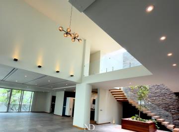 Casa en condominio de 5 habitaciones, Zapopan · Residencia en Venta en Los Sueños Residencial
