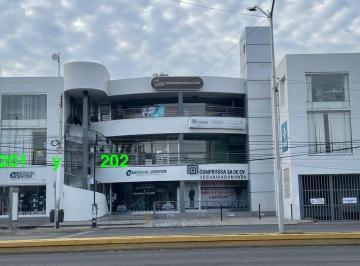 Local comercial · 195m² · 4 Estacionamientos · Local Renta Queretaro Centro - (4)