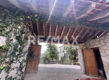 Casa · 250m² · 3 Recámaras · 3 Estacionamientos · Casa / Departamento en Renta Fincas de Sayavedra - (4)