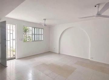 Casa de 2 habitaciones, Benito Juárez · Casa en Renta Sobre Av Principal La Luna