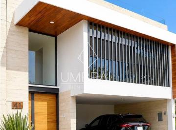 26b8ad0f2de4fa493da2521b9be0469bd35590bd4753a6673f5800fda2e430cf · Casa en Venta en Paseo de La Reina, Xalapa