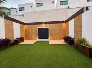 Casa de 3 habitaciones, Monterrey · Hermosa Casa en Venta en Cima del Bosque