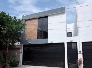 Casa de 3 habitaciones, Boca del Río · Casa con 3 Recámaras en Venta en Lomas del Mar Boca del Rio