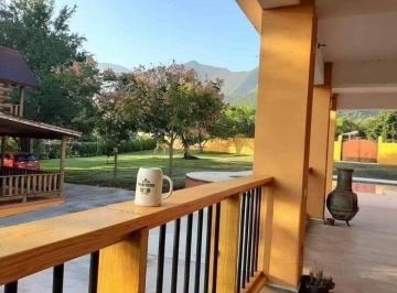 f030892d28278427def699248d04268ecdcc2a91076b61eec6ac6070f014be55 · Quinta en Venta Fracc. Privado Sierra Vista, Santiago, N. L.