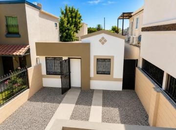 N/A · Casa en Renta Ubicada en Villas del Roble