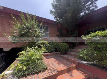 Casa de 3 habitaciones, San Pedro Garza García · Casa en Venta en Olimpico Zona Lomas del Valle