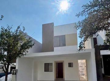 Casa de 3 habitaciones, Apodaca · Amplia Casa en Venta en Altaria Residencial
