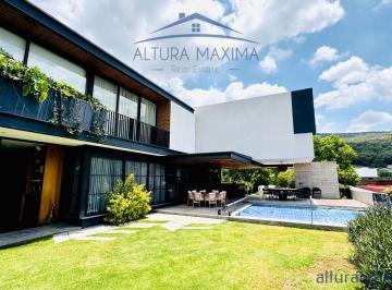 Casa de 3 habitaciones, Zapopan · Lujosa Residencia en Venta Ayamonte Zapopan