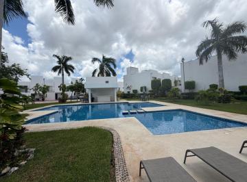 Casa en condominio de 3 habitaciones, Benito Juárez · Hermosa Casa en Condominio con Alberca y Juegos Infantiles