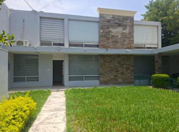 Casa de 3 habitaciones, San Pedro Garza García · Casa Fuentes del Valle