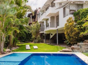 Casa · 430m² · 3 Recámaras · 3 Estacionamientos · Casa en Fraccionamiento Junto Al Río