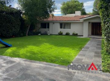 Casa de 3 habitaciones, Querétaro · Renta de Casa en Jurica, Queretaro