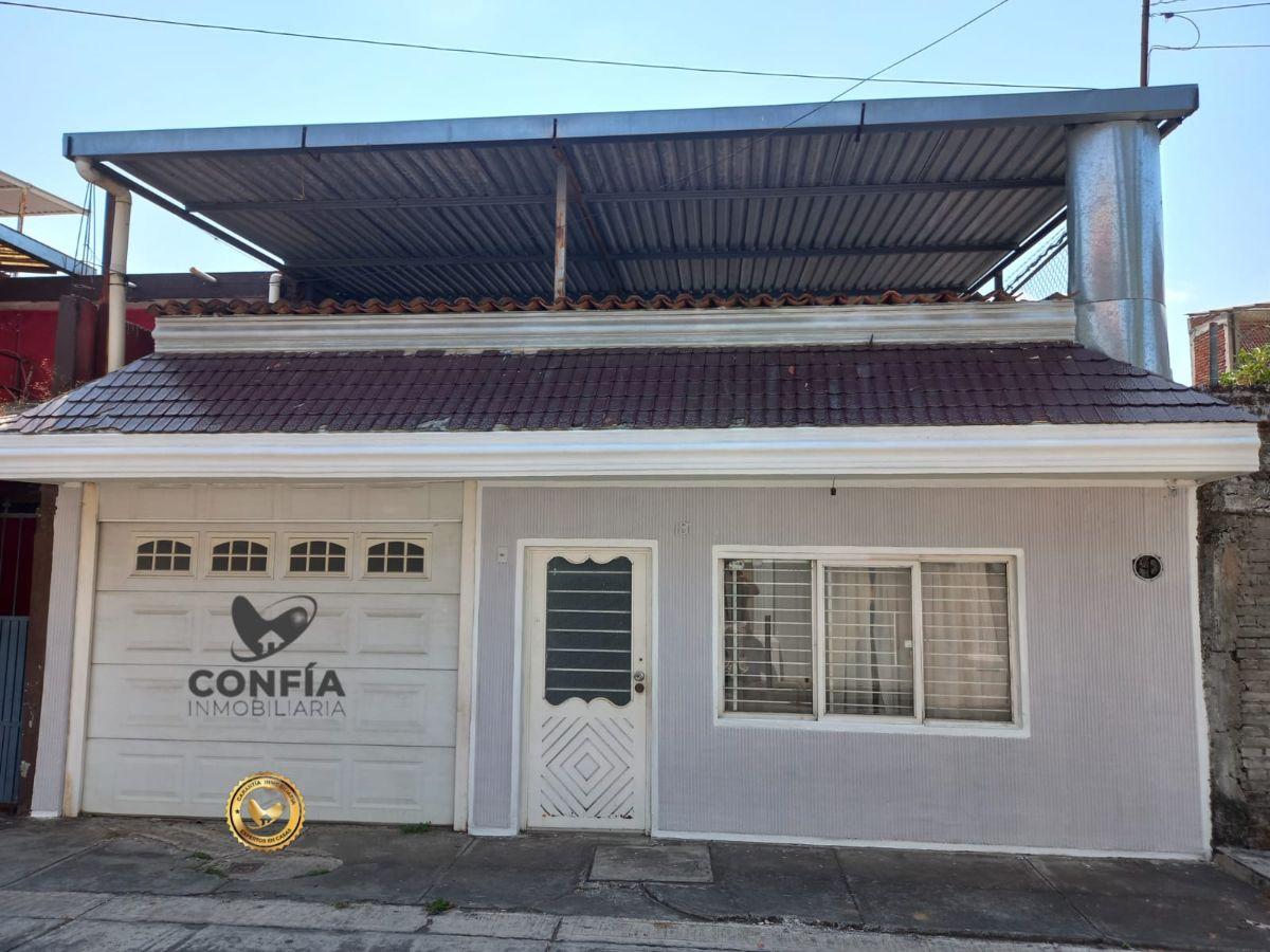 Looking for a House Without Stairs? 136 m² House with 2 Bedrooms for Sale in Col. Ampliación Revolución