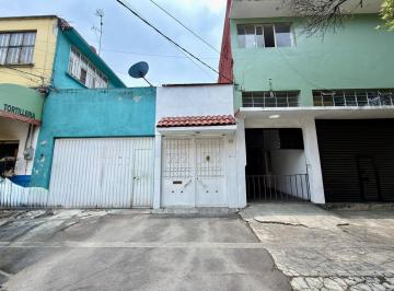 Casa · 156m² · 3 Recámaras · 2 Estacionamientos · Casa Sola en Renta en Colonia Obrera | 3 Recámaras | 2 Estacionamientos | Amplios Espacios