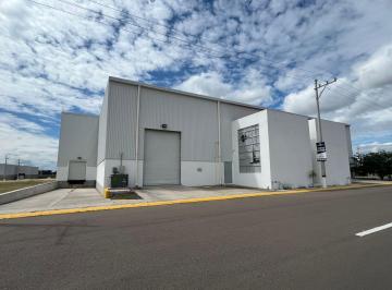 Bodega comercial · 2046m² · 6 Estacionamientos · Bodega/nave Industrial en Venta en Silao