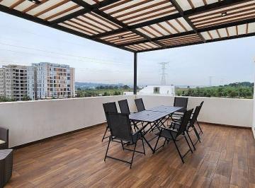 7031e83c7e9f91b02e560aa9c65f7ab88414be9a9c10e512df45c9ab215e52ae · Casa en Venta en Coto Sivec, Capital Norte.