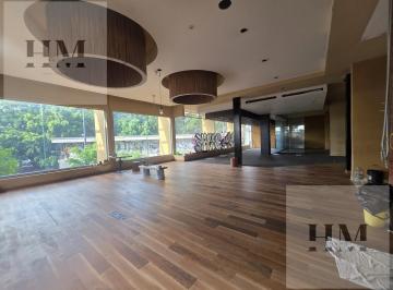Local comercial · 744m² · 30 Estacionamientos · Local en Naucalpan Centro