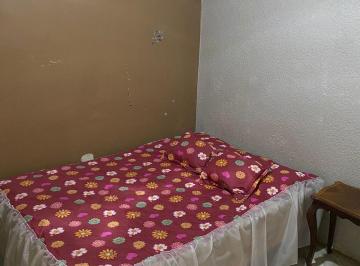 Casa de 3 habitaciones, Guadalajara · Rento Habitacion con Closet Amueblado, Solo Mujeres