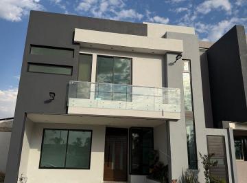 ae0eab68fe42557bd40f0289195f897cd7acfa700faf239577dae87d9d13a8ab · Se Vende Casa Jardin Real