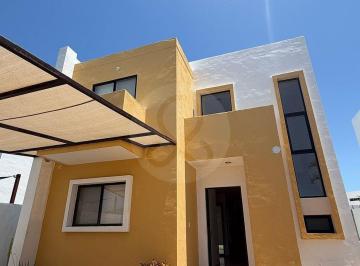 Casa · 174m² · 3 Recámaras · 2 Estacionamientos · Casa en Venta en San Pedro Cholul