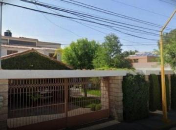Casa en Venta de 4 habitaciones Ampliacion Latinoamericana · Venta de Casa en Col Latinoamericana 1r Ampliación, Saltillo Coahuila.